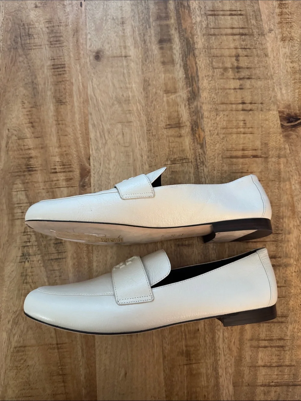 Tory Burch Light Cream Leather Slip-On Ballet Loafers for Women NEW